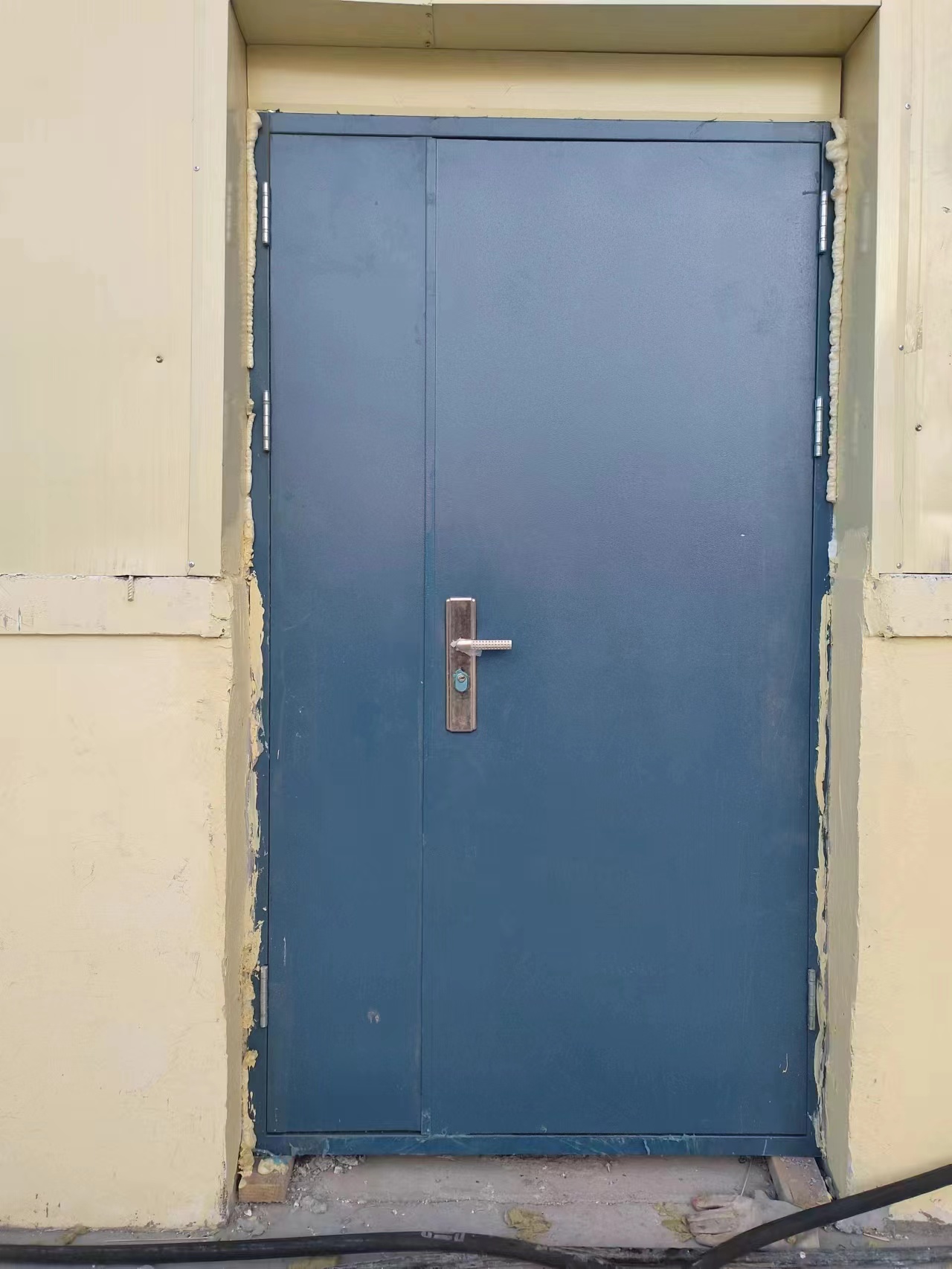 <b>隔音门</b>